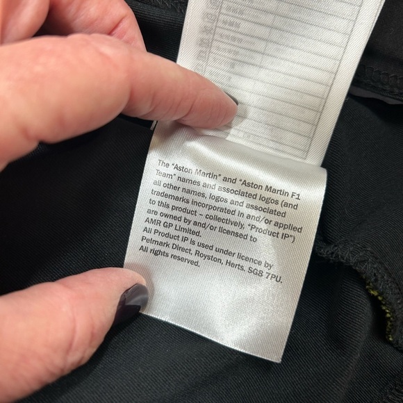 Aston Martin Formula One Lifestyle Tech Hoodie Crypto Jacket Racing L NWT Black - Picture 13 of 16